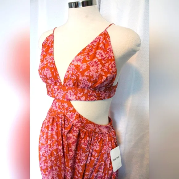 NWT Forever 21 Floral Cutout Maxi Dress – Burgundy/White, Size L - Picture 3 of 9